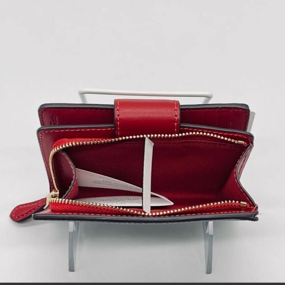 COACH SIGNATURE MEDIUM CORNER ZIP WALLET, BROWN, BLACK AND RED - NEW - Picture 10 of 12